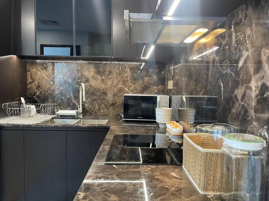 Apartment Retreat And Cosy In Lumiere Riverside *
