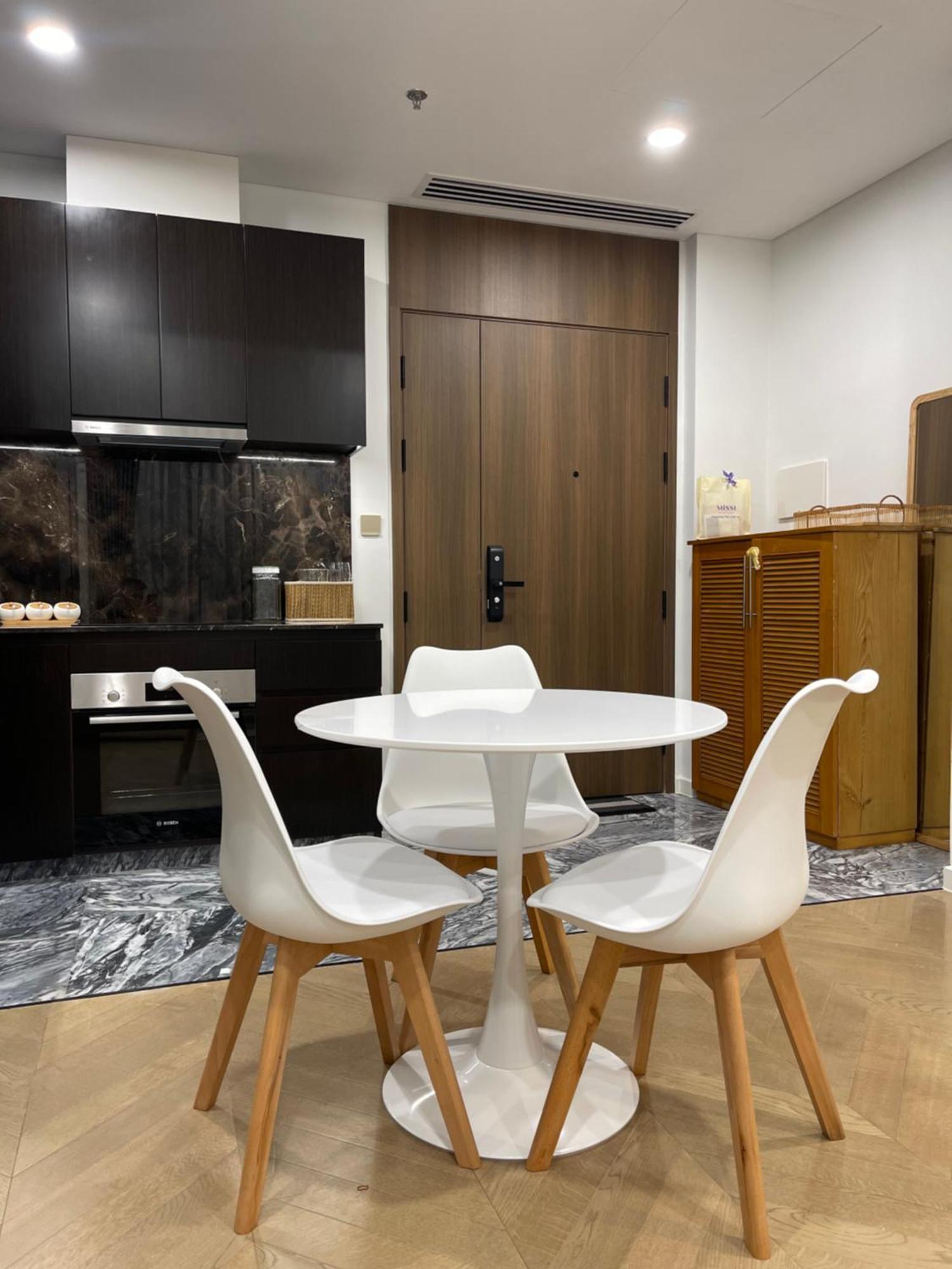Căn hộ Retreat And Cosy In Lumiere Riverside *